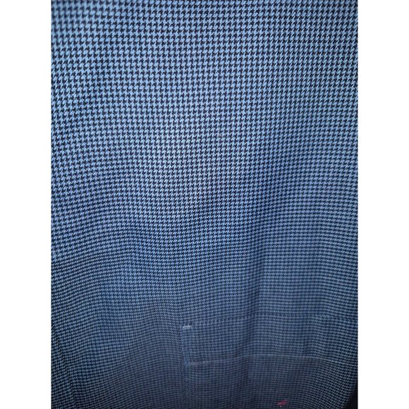 Gold Label Roundtree & Yorke Non-Iron Blue Gingham Long Sleeve Button-Down Shirt - Picture 4 of 6